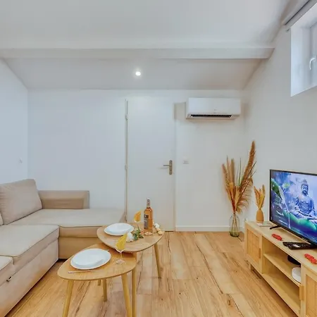 Apartment Mourillon Proche Boheme Chic Cosy & Confort - Ideal Couple Et Professionnel - Speciale - Holyriviera Services *