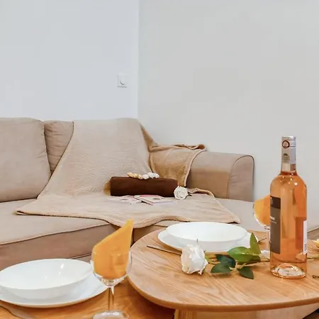 Mourillon Proche Boheme Chic Cosy & Confort - Ideal Couple Et Professionnel - Speciale - Holyriviera Services *