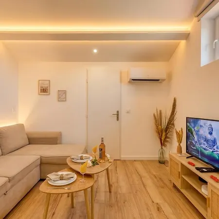 Mourillon Proche Boheme Chic Cosy & Confort - Ideal Couple Et Professionnel - Speciale - Holyriviera Services Apartment
